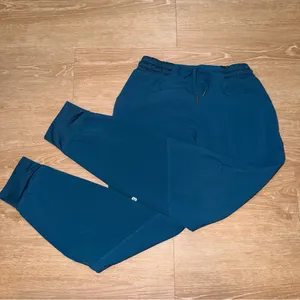 Barco One Women’s Scrub Pants Small Petite Blue Jogger Workwear thumbnail 4