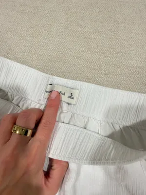 Abercrombie White Pants thumbnail 2