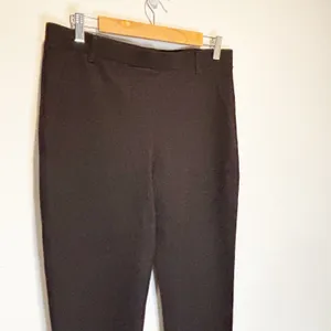 Quince Black Ultra-Stretch Ponte Straight Leg Pants - size Large thumbnail 2