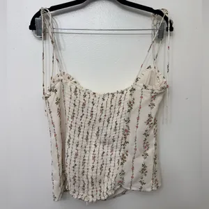 EUC Reformation Novena Top | Feminine Designer Blouse | Sustainable Style thumbnail 2