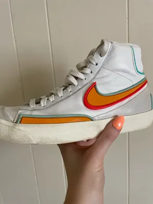Nike Women’s Blazer Mid ‘77 thumbnail 2