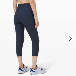 Lululemon Ready to Rulu Jogger Crop Sweats size 4 thumbnail 2