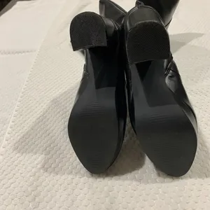 SHOEDAZZLE Elegant Black Knee-High Women's Boots thumbnail 3