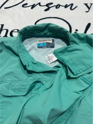 Magellan Outdoors Performance/Fishing Vented Shirt (Quick Dry) Size L Green thumbnail 5