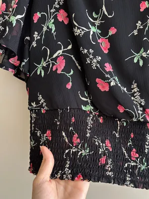 Haver London Smocked Waist Floral Flowy Blouse, Black/Pink, Size Large thumbnail 7