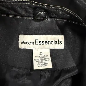 Modern Essentials Black Leather Jacket w Contrast Stitching Size M Size M thumbnail 4