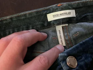 Good American Good Legs Crop Jeans Womens 30 Dark Wash High Rise Denim thumbnail 8