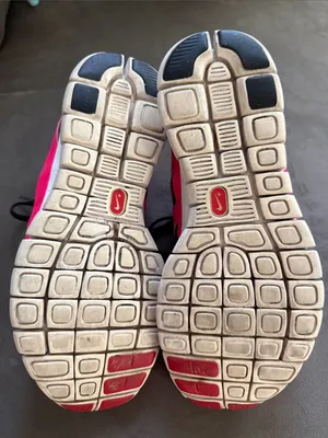 Nike Women’s Pink & Black Athletic Running Shoes thumbnail 3