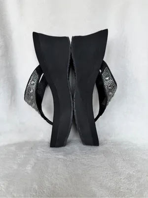 Skechers Black Wedge Flip Flops with Silver Rhinestone Straps Size 6 thumbnail 7