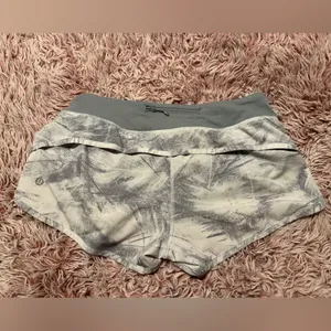 Lululemon speed ups size 6 thumbnail 2