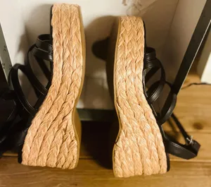 Sun + Stone New with Box Finnickk Strappy Espadrille Wedge Sandals. Size 7.5 thumbnail 4