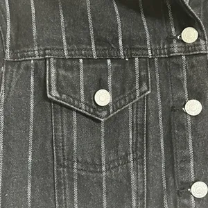 PACSUN Women's Cropped Denim Jacket‎ Size XS/S Black With White Stripes thumbnail 2
