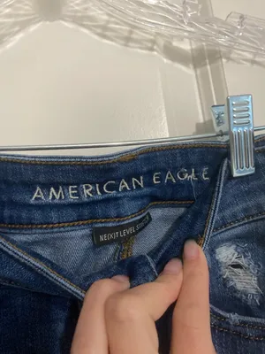 American Eagle Jeans Ripped thumbnail 3