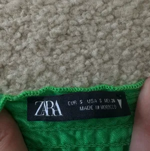ZARA Green Crop Top thumbnail 2