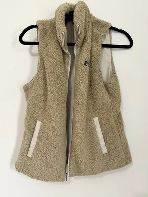 Patagonia Vest Women’s Medium Tan Los Gatos Sherpa Fleece Pockets Full Zip thumbnail 1