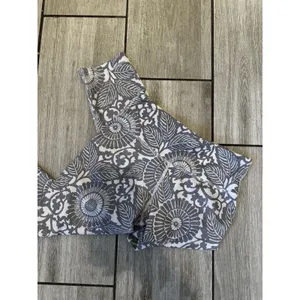 Lululemon Wunder Under Crop Beachy Floral White Fossil Pattern Grey Sz 4 Yoga thumbnail 5