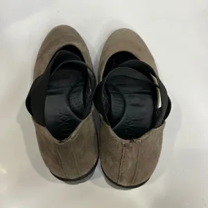 The Flexx wedge suede shoes taupe‎ women’s size 6.5 business casual thumbnail 6