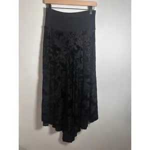 Banana Republic Black Burnout‎ Velvet Asymmetrical Floral Midi Skirt Small NWT thumbnail 2