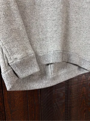 Abercrombie & Fitch Women’s Gray Fleece Sweater Pullover XS thumbnail 3