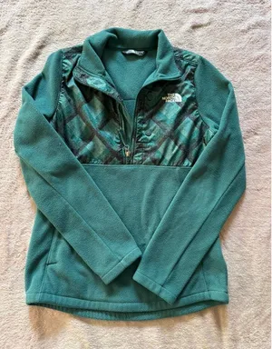 The North Face Women's Green Geometric Anorak Fleece 1/2 Zip Pullover‎ Sz Xsmall thumbnail 1