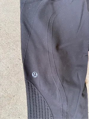 Lululemon High Rise Crop Leggings Mesh Panel Athletic Yoga Pants Women’s 8 thumbnail 2