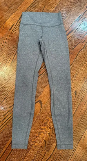 lululemon athletica Wonens' Heather Gray High-Rise Leggings Sz 6 thumbnail 1