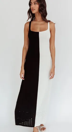 Selfie Leslie Sunday Fun Day Knit Maxi Dress thumbnail 1