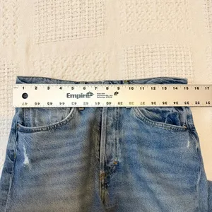 We the Free People 27 tapered cropped distressed button fly jean J2 2728 thumbnail 3
