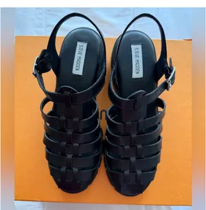 Steve Madden Sandals Black womans  thumbnail 2