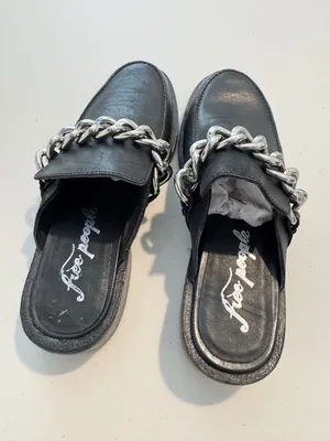 Free‎ People Vida Mules Size 36 Black Leather Silver Chain Grunge Downtown Girl thumbnail 8