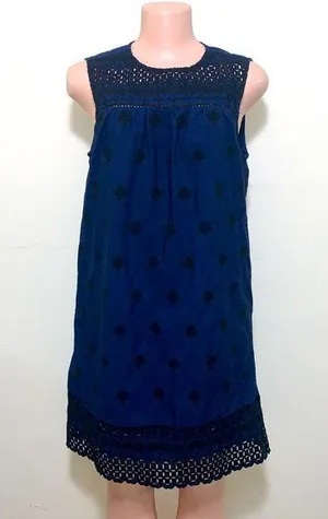 Vineyard Vines Size Medium sleeveless lined dress eyelet seashell embroidered thumbnail 1