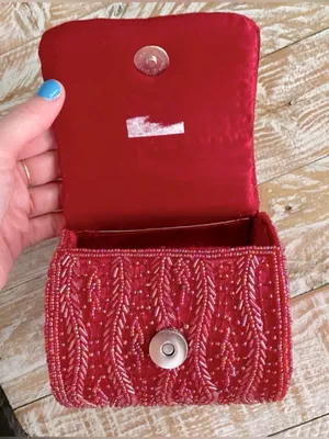 🪩 Handmade Bali Indonesia Red Hand Beaded Cylindrical Clutch Purse 🪩 thumbnail 5