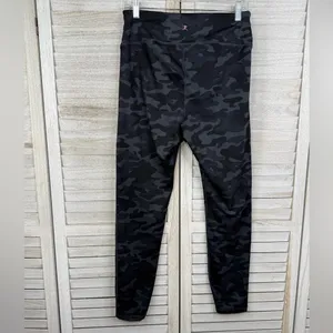 DANSKIN Women's Camo Print Leggings Gray/Black-Large thumbnail 2