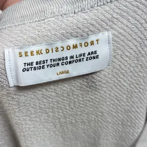 Seek Discomfort Peace Seeker Graphic‎ Print Pullover Crewneck Sweatshirt thumbnail 7
