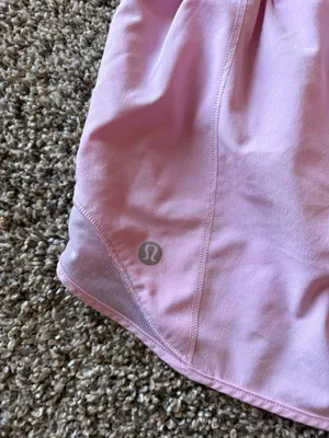 Lululemon Hotty Hot Shorts 2.5" Low-Rise Lined 8 thumbnail 4