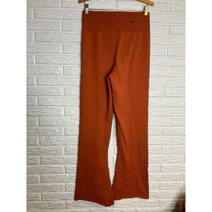 Nike Flare Chill knit Pants Women Medium Orange Excellent High Waist‎ FN4685-825 thumbnail 6