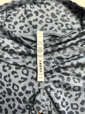 Boutique Blue Cheetah Leggings thumbnail 2