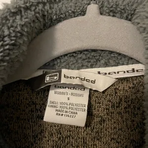 Banded Vest, sporty, never worn thumbnail 3