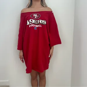 National Football League San Francisco 49ers off the shoulder T-Shirt thumbnail 3