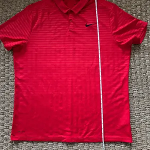 Nike Polo Shirt Mens Red Short Sleeve Golf Lightweight Outdoors Tour 2XL thumbnail 11