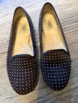 UGG Studded Suede Flats Brown Shearling Lined Loafers Size 6 thumbnail 1