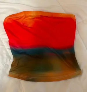 tube top thumbnail 1