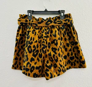 LA Corduroy Cheetah belted paper bag Shorts brown black Size Medium thumbnail 3