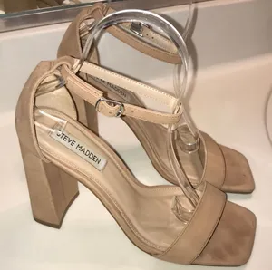Steve Madden Women’s Tiaa Nubuck Leather Beige Ankle Strap Square Toe Heels thumbnail 1