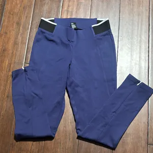 HUE lighter Navy Leggings brand new thumbnail 1