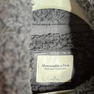 Abercrombie & Fitch Soft A&F Leather Trim Sherpa Fleece Jacket Size Small thumbnail 3