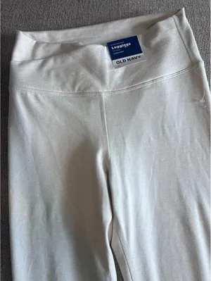 New Old Navy Cloudsoft Leggings thumbnail 2