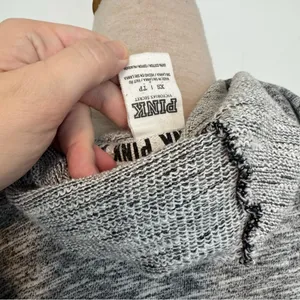 Victoria’s Secret PINK heathered gray hoodie sweatshirt size XS thumbnail 4