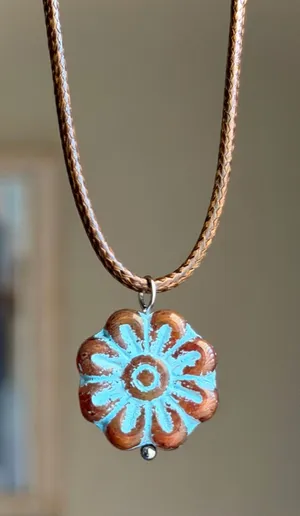 Handmade unique fairy retro cute Czech glass flower necklace🤎🩵 thumbnail 1