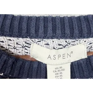 Aspen Womens Sweater XL Navy Blue‎ Bear Snowflake Fair Isle Ugly Christmas thumbnail 5